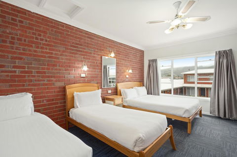 The International Motel Apollo Bay - Yamba Accommodation 25