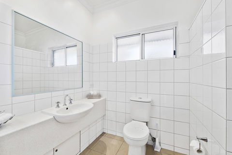 The International Motel Apollo Bay - Yamba Accommodation 29