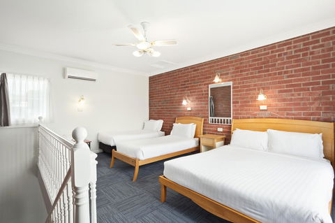 The International Motel Apollo Bay - Yamba Accommodation 26