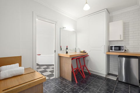 The International Motel Apollo Bay - Yamba Accommodation 18