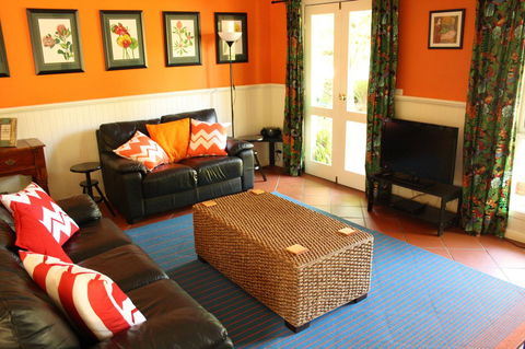 Merrimeet Cottages - Yamba Accommodation 13