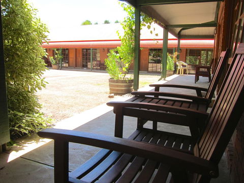 The Harrietville Snowline Hotel - Yamba Accommodation 6