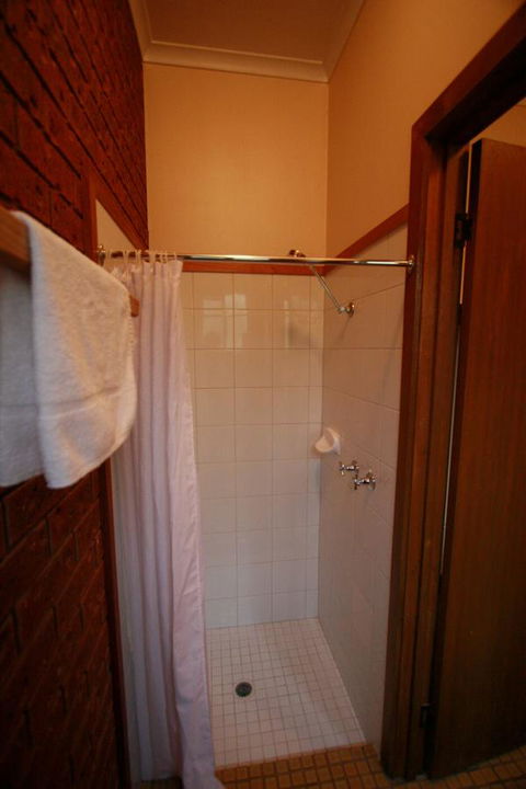 The Harrietville Snowline Hotel - Yamba Accommodation 22