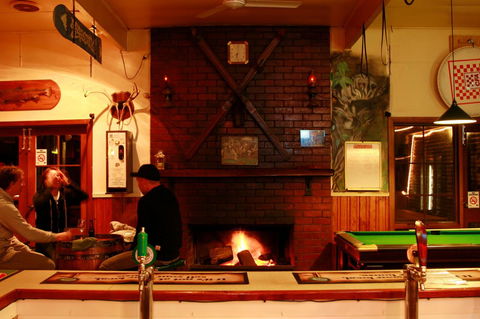 The Harrietville Snowline Hotel - Yamba Accommodation 3