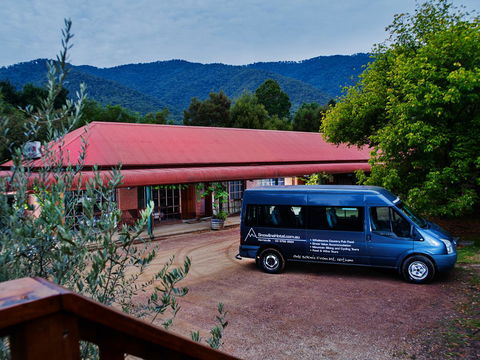 The Harrietville Snowline Hotel - Yamba Accommodation 1