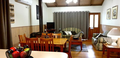 Day Dream Cottage - Yamba Accommodation 8