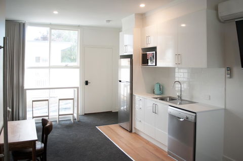 Anchor Geelong - Yamba Accommodation 9