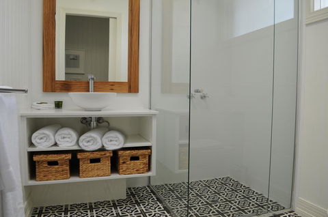 Anchor Geelong - Yamba Accommodation 14