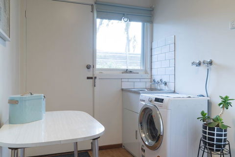 Uptown Frankston - Yamba Accommodation 13