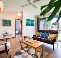 Uptown Frankston - Yamba Accommodation