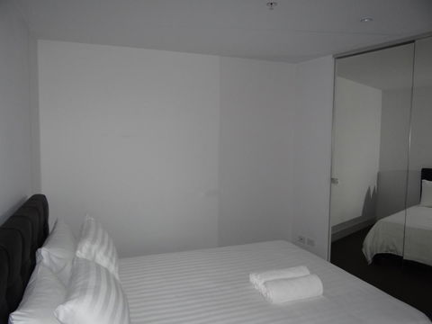Amazing Accommodations : South Yarra - Yamba Accommodation 6