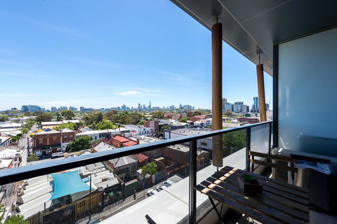 Amazing Accommodations : South Yarra - Yamba Accommodation 32