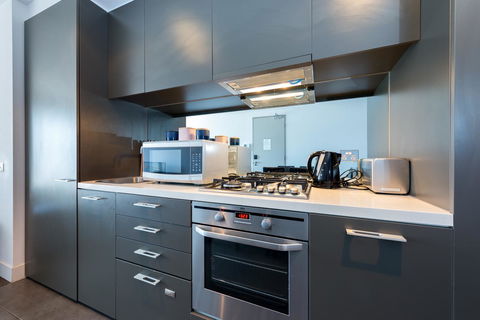 Amazing Accommodations : South Yarra - Yamba Accommodation 35
