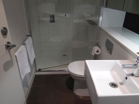 Amazing Accommodations : South Yarra - Yamba Accommodation 4