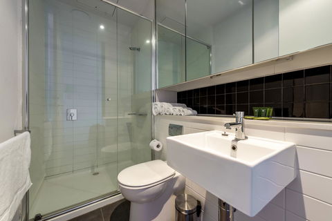 Amazing Accommodations : South Yarra - Yamba Accommodation 30
