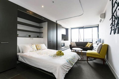Amazing Accommodations : South Yarra - Yamba Accommodation 1