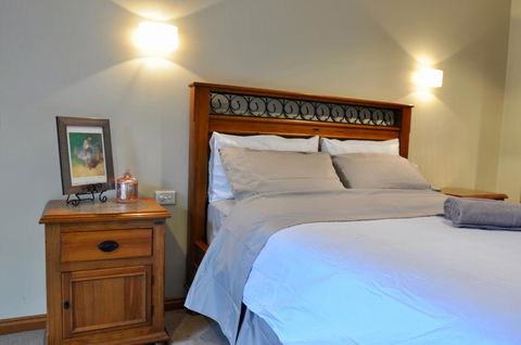 Crimea Retreat - Yamba Accommodation 7