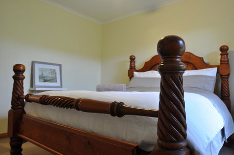 Crimea Retreat - Yamba Accommodation 44