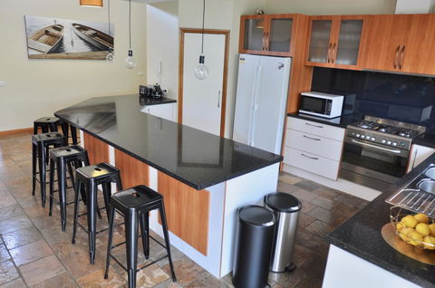 Crimea Retreat - Yamba Accommodation 12