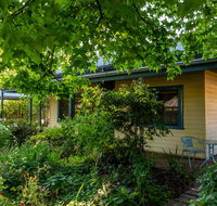 The Orchard House - Yamba Accommodation