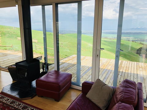 One Tree Hill Wilson Prom And Ocean Views - Yamba Accommodation 8