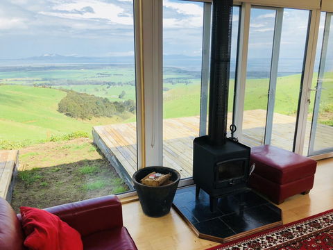 One Tree Hill Wilson Prom And Ocean Views - Yamba Accommodation 29