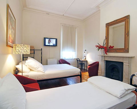 Hotel Claremont Guest House - Yamba Accommodation 10