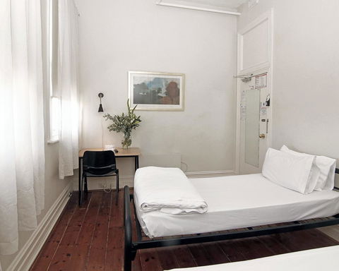 Hotel Claremont Guest House - Yamba Accommodation 11