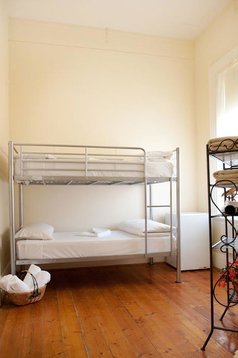 Hotel Claremont Guest House - Yamba Accommodation 41