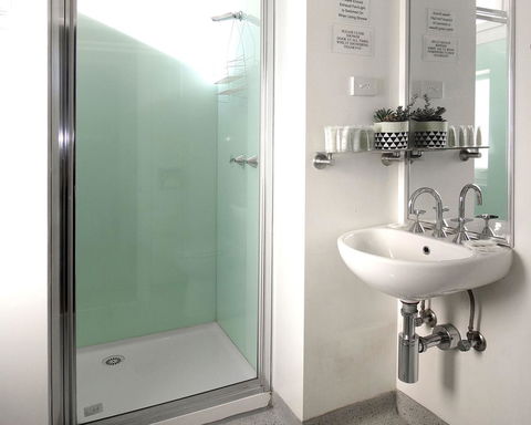 Hotel Claremont Guest House - Yamba Accommodation 7