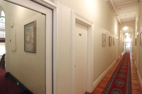 Hotel Claremont Guest House - Yamba Accommodation 14