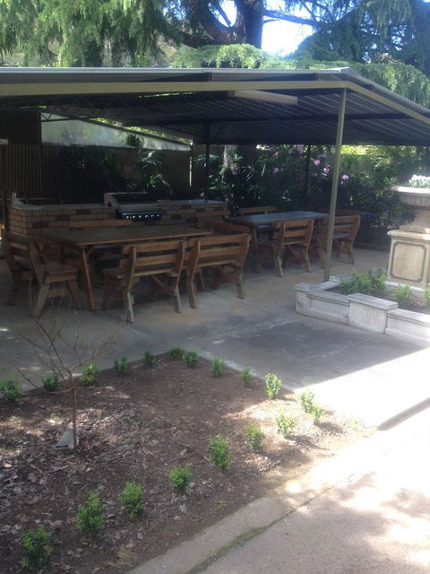 Viewhill Holiday Units - Yamba Accommodation 5
