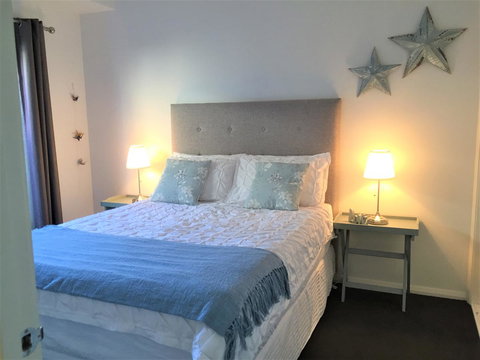 Tamara Temptation - Yamba Accommodation 12