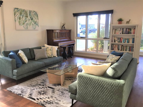 Tamara Temptation - Yamba Accommodation 8