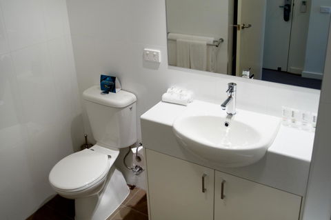 Quest Cheltenham - Yamba Accommodation 32