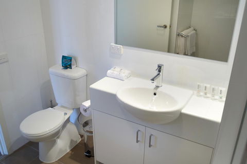 Quest Cheltenham - Yamba Accommodation 35