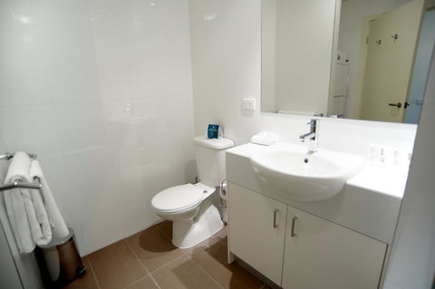 Quest Cheltenham - Yamba Accommodation 29