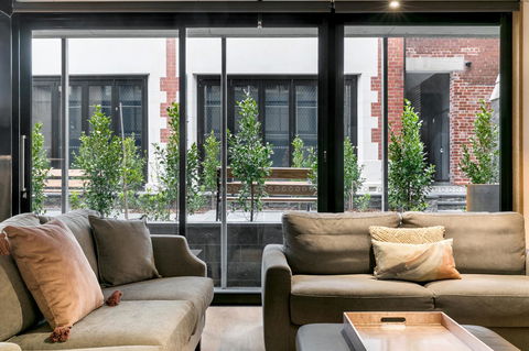 Stylish Apartment In Unique Church Development - Yamba Accommodation 5