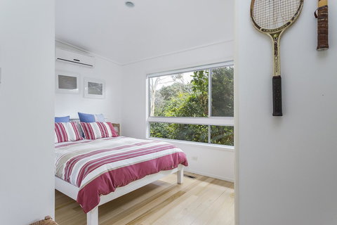 Sunset On Scott - Relax In Tranquility & Style - Yamba Accommodation 12