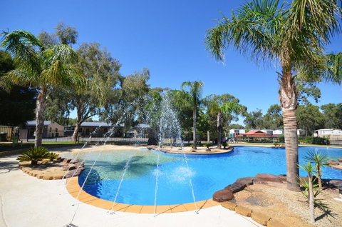 Tasman Holiday Parks - Merool On The Murray - Yamba Accommodation 9