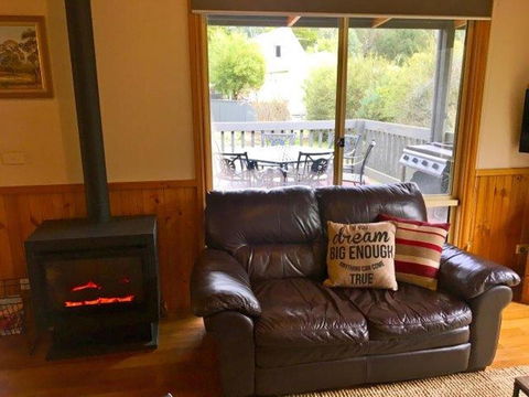 Kangurra Holiday House - Yamba Accommodation 24
