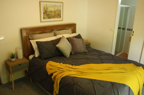 4 Autumn Grove - Yamba Accommodation 1