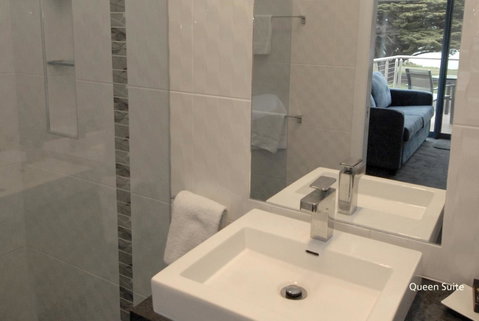 Seascape Accommodation - Yamba Accommodation 9