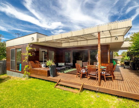 Blairgowrie Moonah Beach House: Walk To Beach - Yamba Accommodation 4