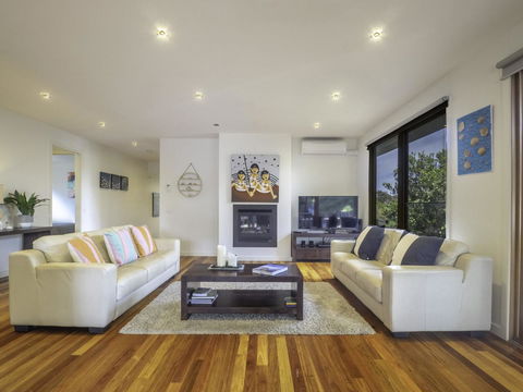 Blairgowrie Moonah Beach House: Walk To Beach - Yamba Accommodation 2