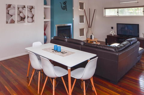 Blue Ridge Retreat - Yamba Accommodation 2