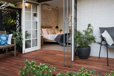 East Street Daylesford - Yamba Accommodation 5
