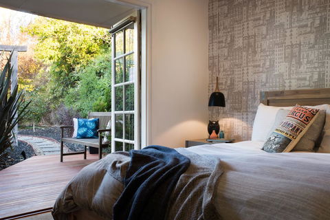 East Street Daylesford - Yamba Accommodation 25