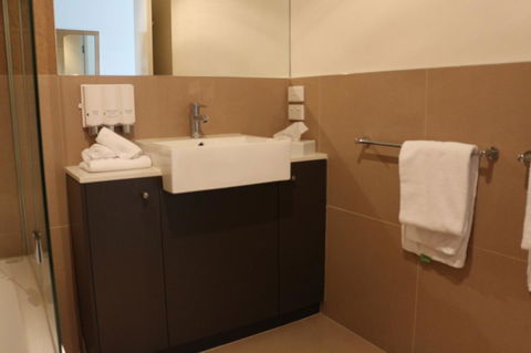 Bairnsdale International - Yamba Accommodation 24