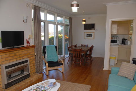 Green Grove - Yamba Accommodation 10
